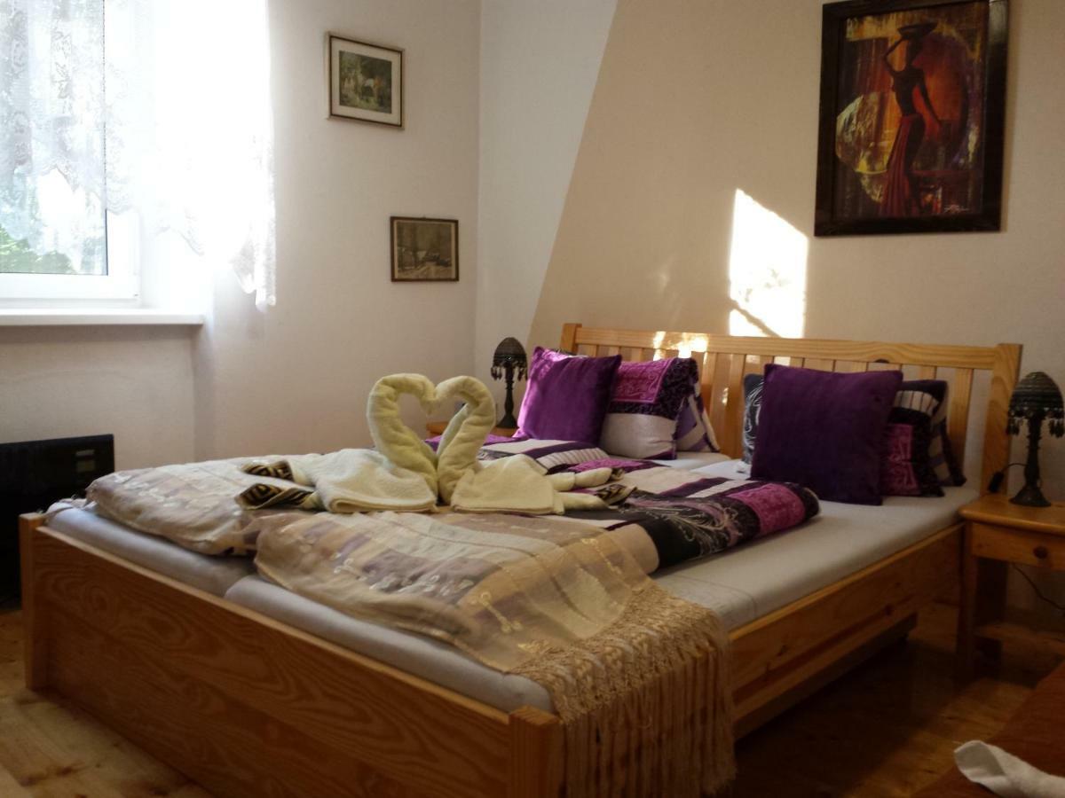 Anna Apartment